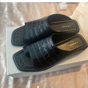 Frame flat slide sandals